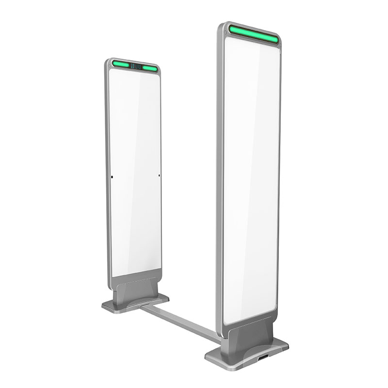 Katere so glavne komponente in ključne tehnične specifikacije sistema RFID?